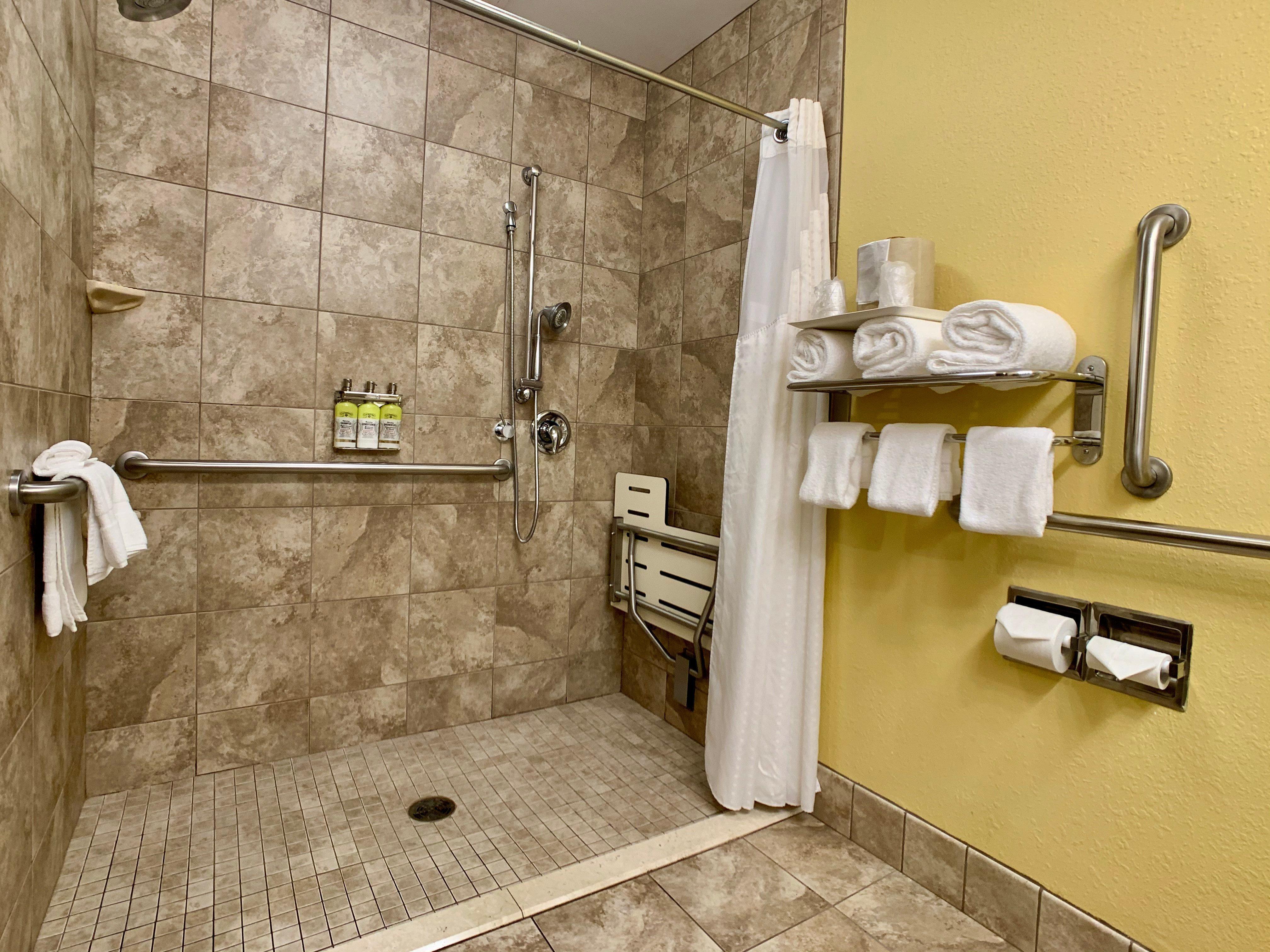Holiday Inn Express Hotel & Suites Charleston-Ashley Phosphate By Ihg North Charleston Bagian luar foto