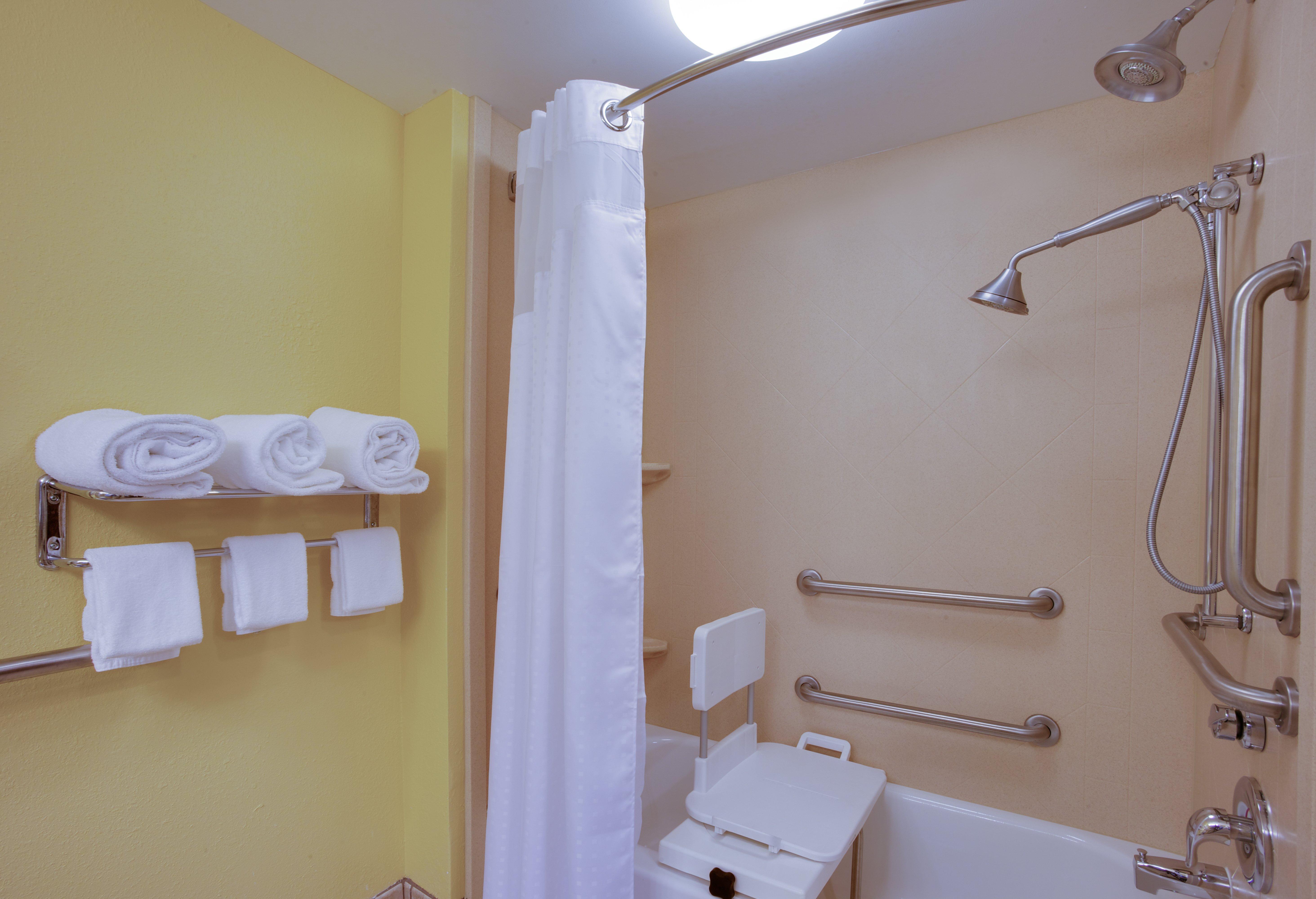 Holiday Inn Express Hotel & Suites Charleston-Ashley Phosphate By Ihg North Charleston Bagian luar foto